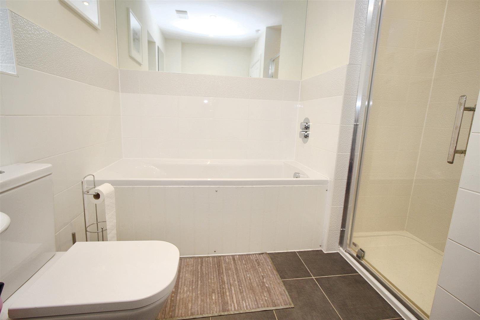 Larissa Close, Tilehurst, Reading